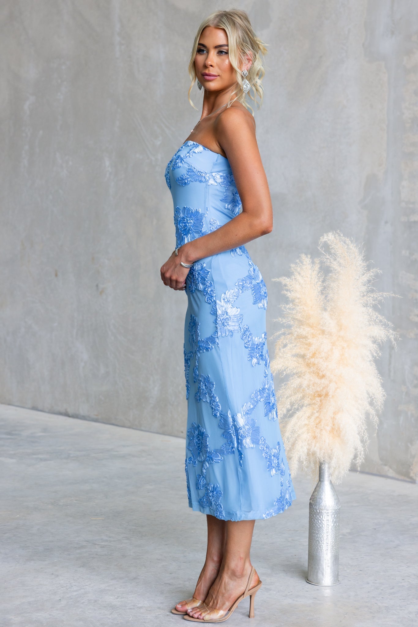 Divine Detail Midi Dress