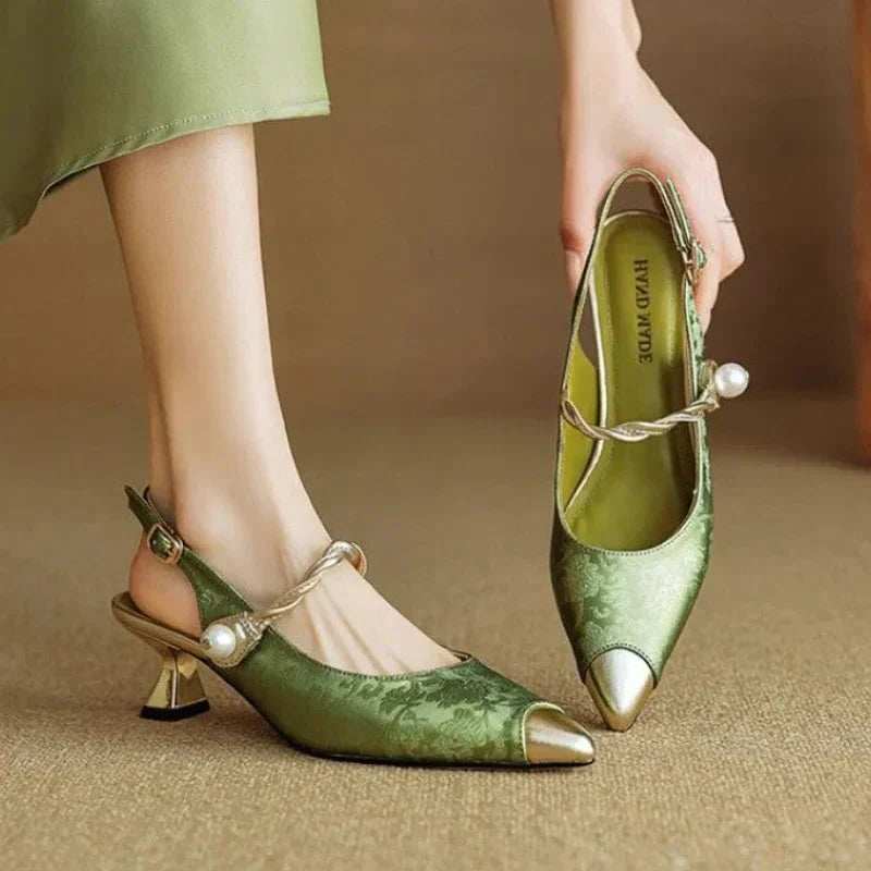 Matteo & Siena™ | Molette Elegant Pumps