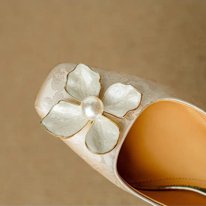 Matteo & Siena™ | Eloise Elegant Pumps