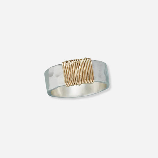 Vintage Gold-Colored Wire Ring